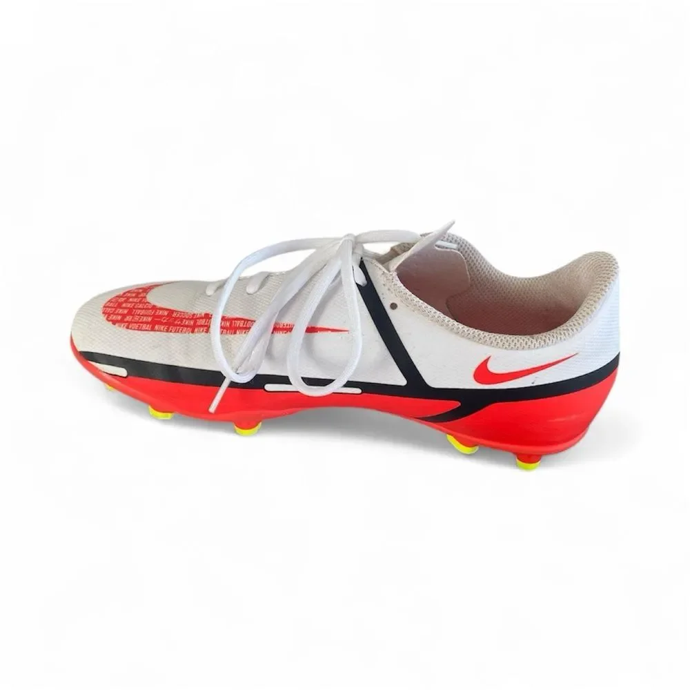 Nike Phantom White and Orange Athletic Soccer Cleats